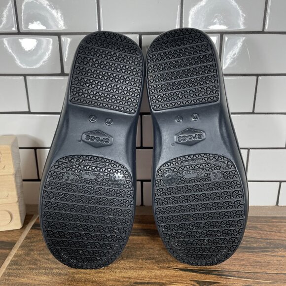 CROCS Neria Pro ll Womens 7 Shoes Multicolor Paisley Floral Graphic Work Clogs - Picture 8 of 14